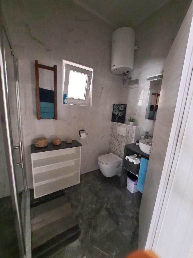 Apartman Bamboo Nin Exteriör bild